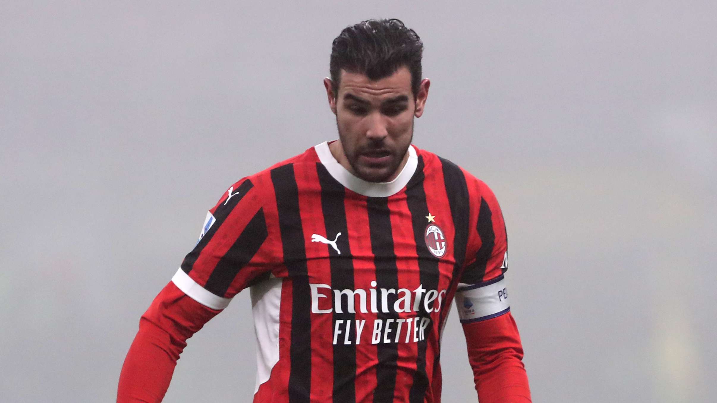 通过中场的 通过中场的